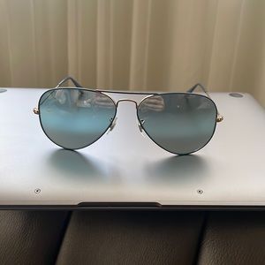 Ray-Ban Aviator Mirror